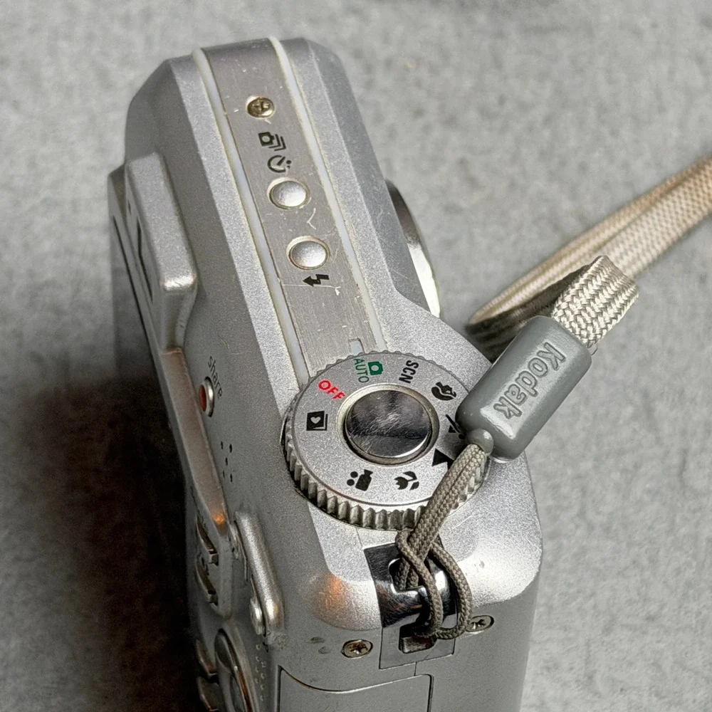 Kodak EasyShare C360 5.0MP Digital Camera Silver 3x Optical Zoom Retro Digicam